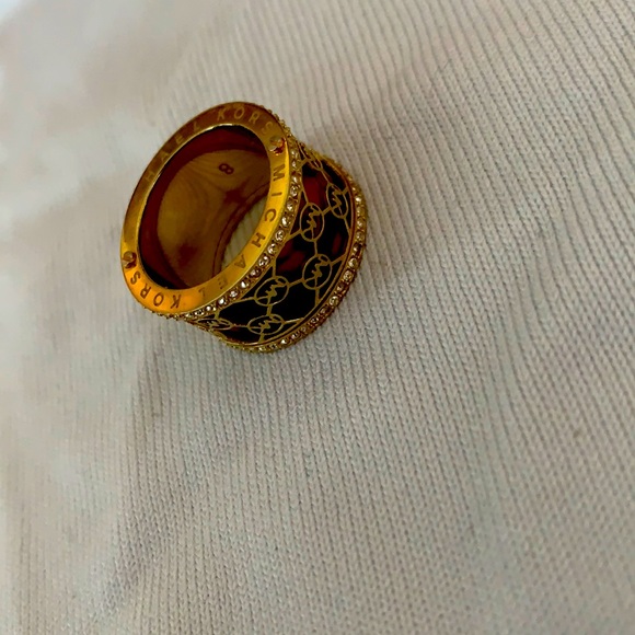 Michael kors ring - Picture 1 of 1